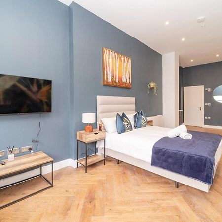 Morden Studio Flat Moments Away From Brighton Seafront Apartment Exterior photo